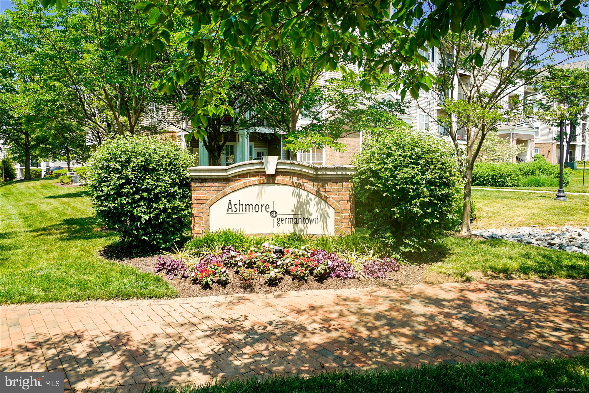 ASHMORE AT GERMANOWN COMMUNITY - Residential Lease