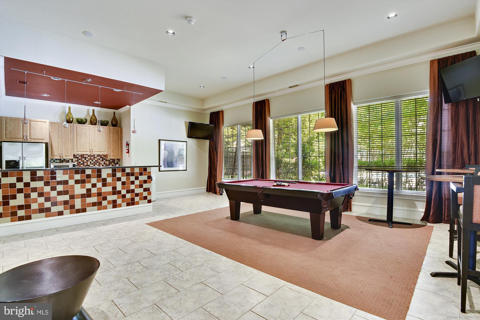 ASHMORE AT GERMANOWN COMMUNITY - Residential Lease