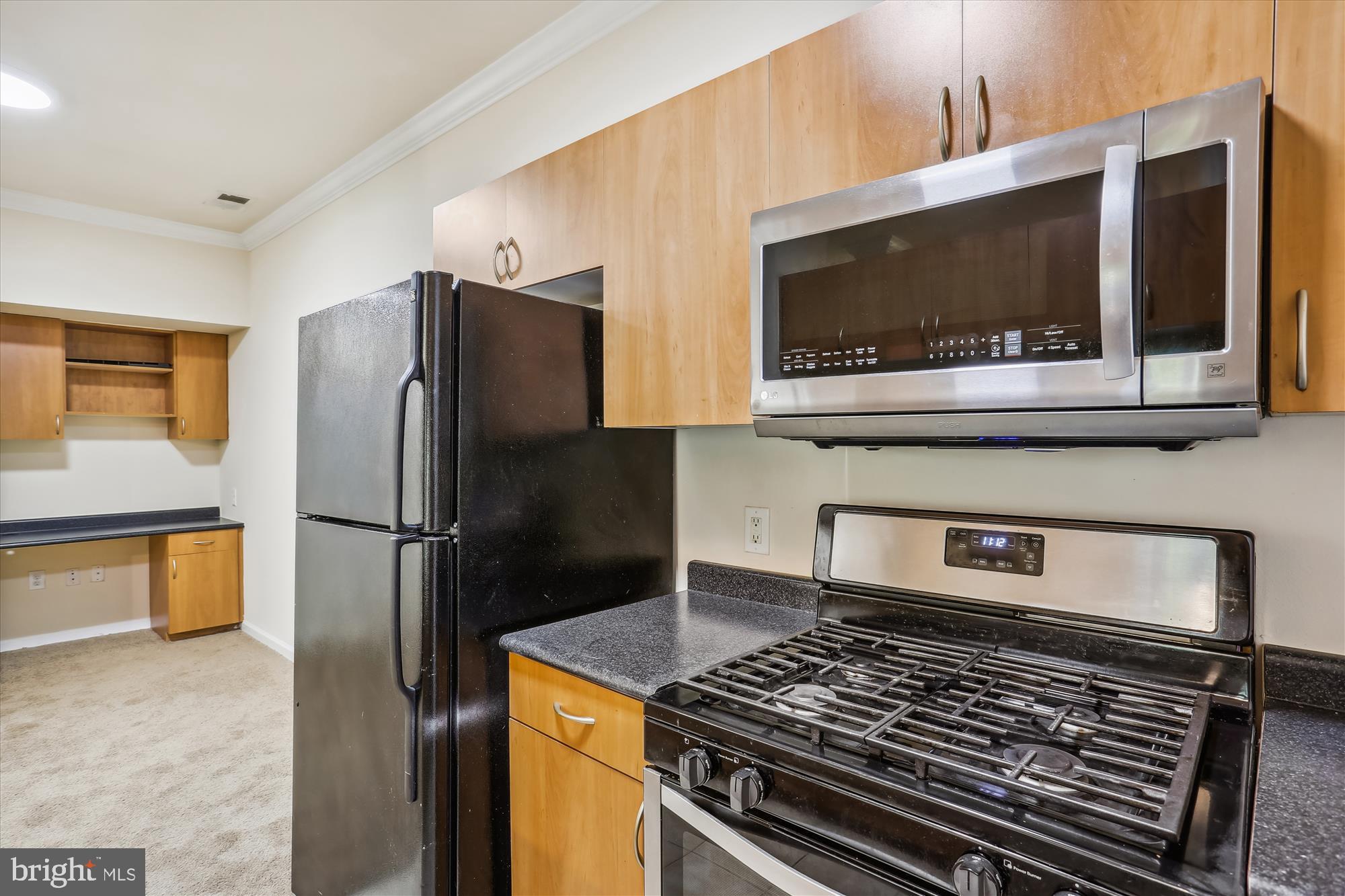 ASHMORE AT GERMANOWN COMMUNITY - Residential Lease