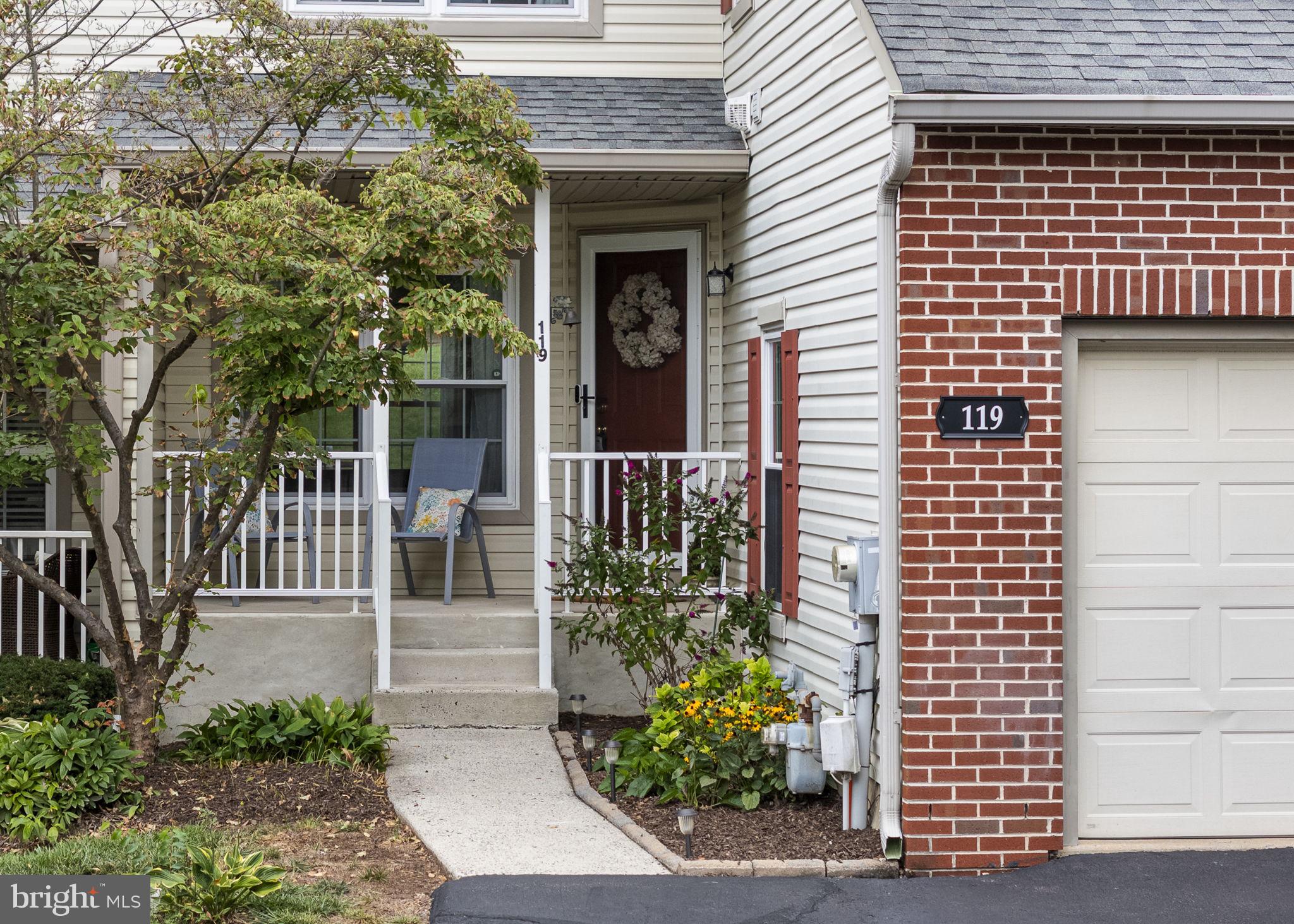 119 FARRINGTON COURT