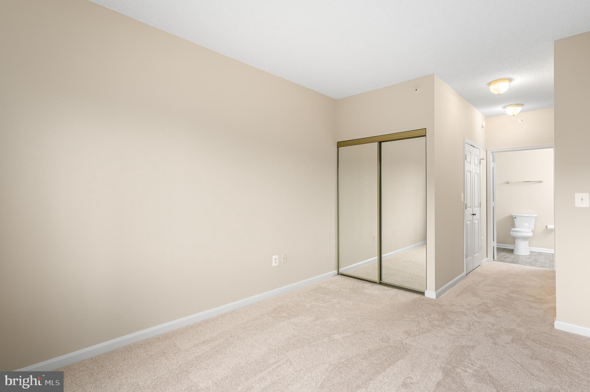 LANSDOWNE WOODS - Residential