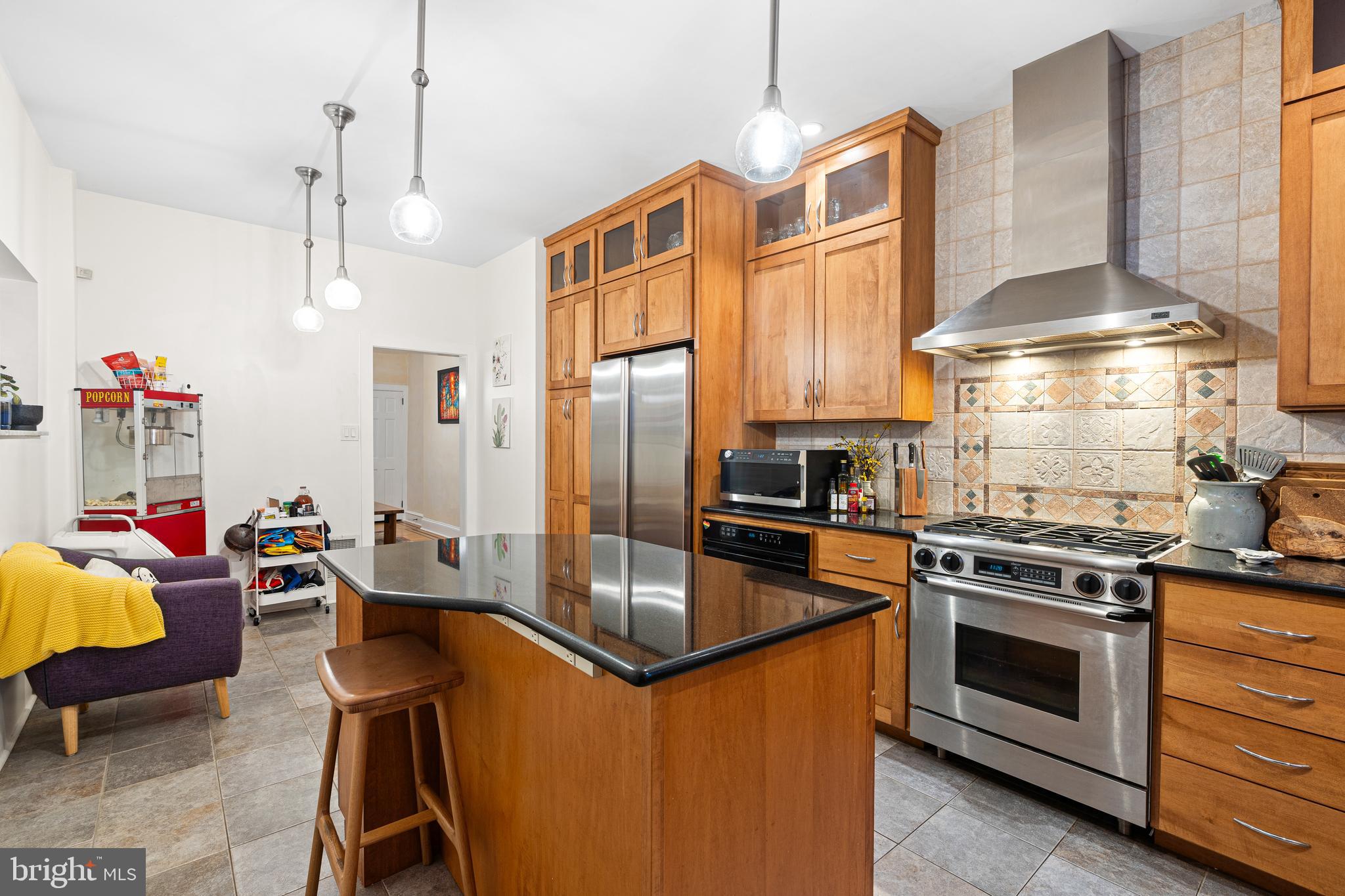 FAIRMOUNT - Residential