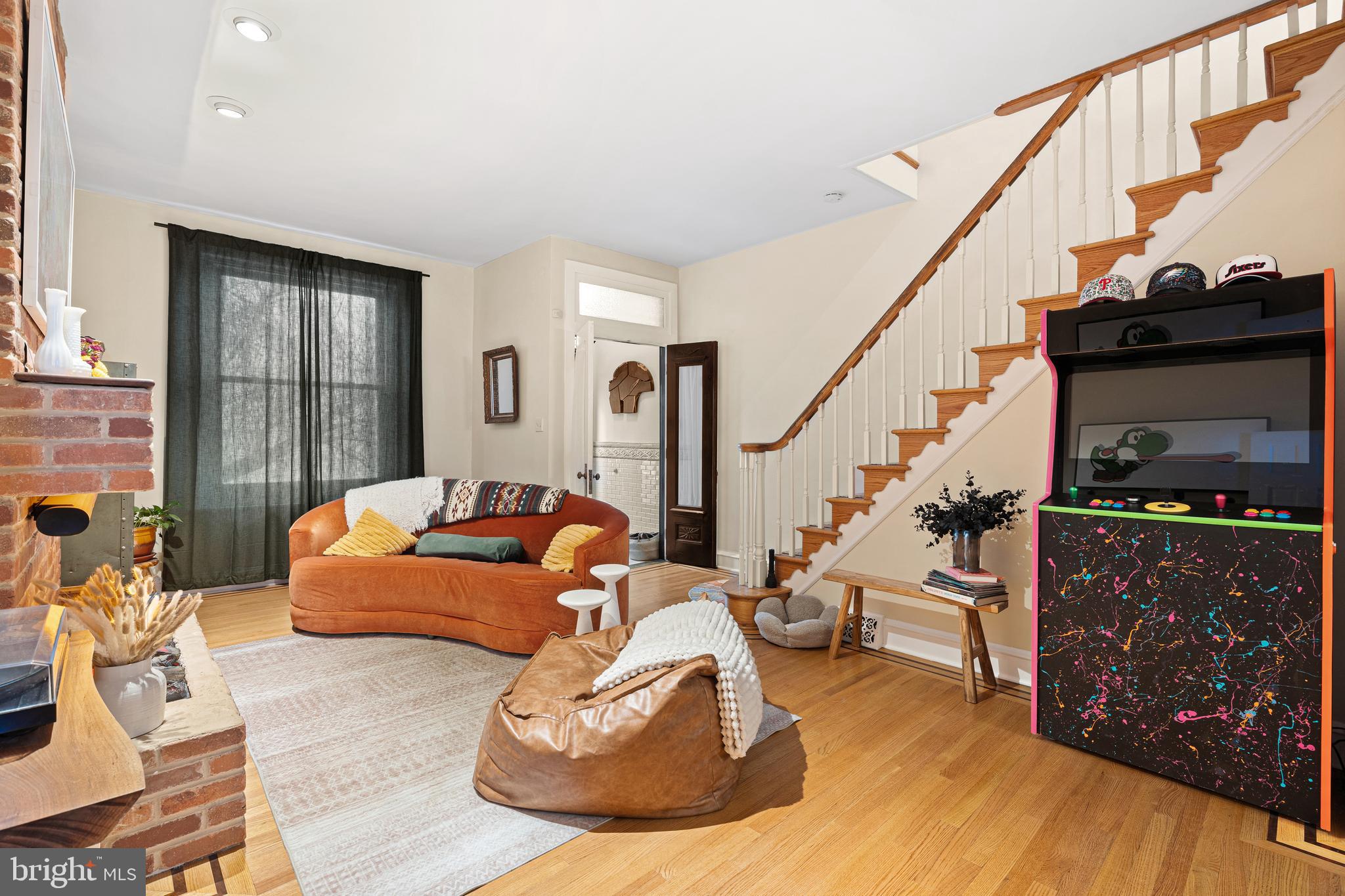 FAIRMOUNT - Residential