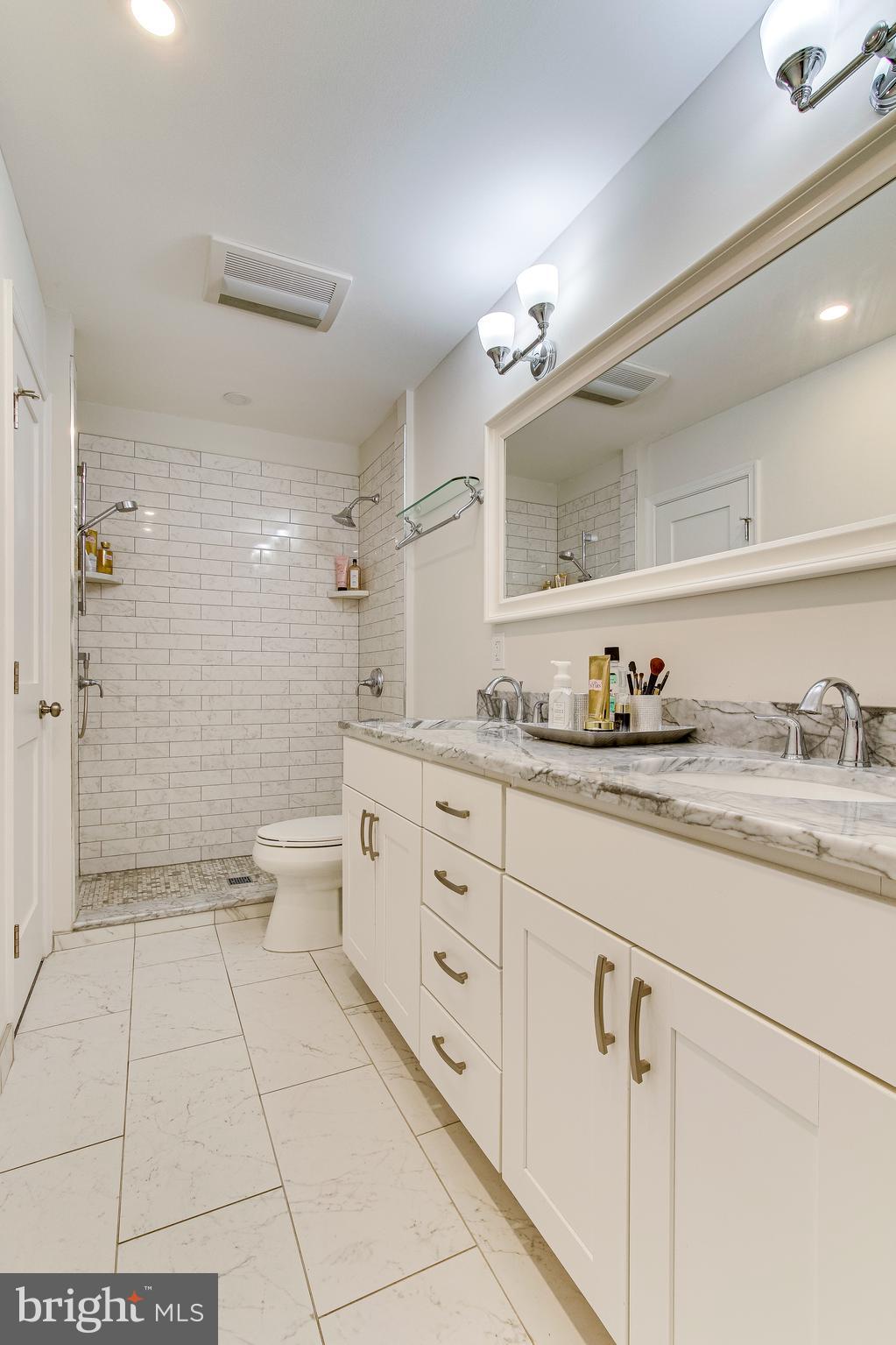 BURKE CENTRE - Residential