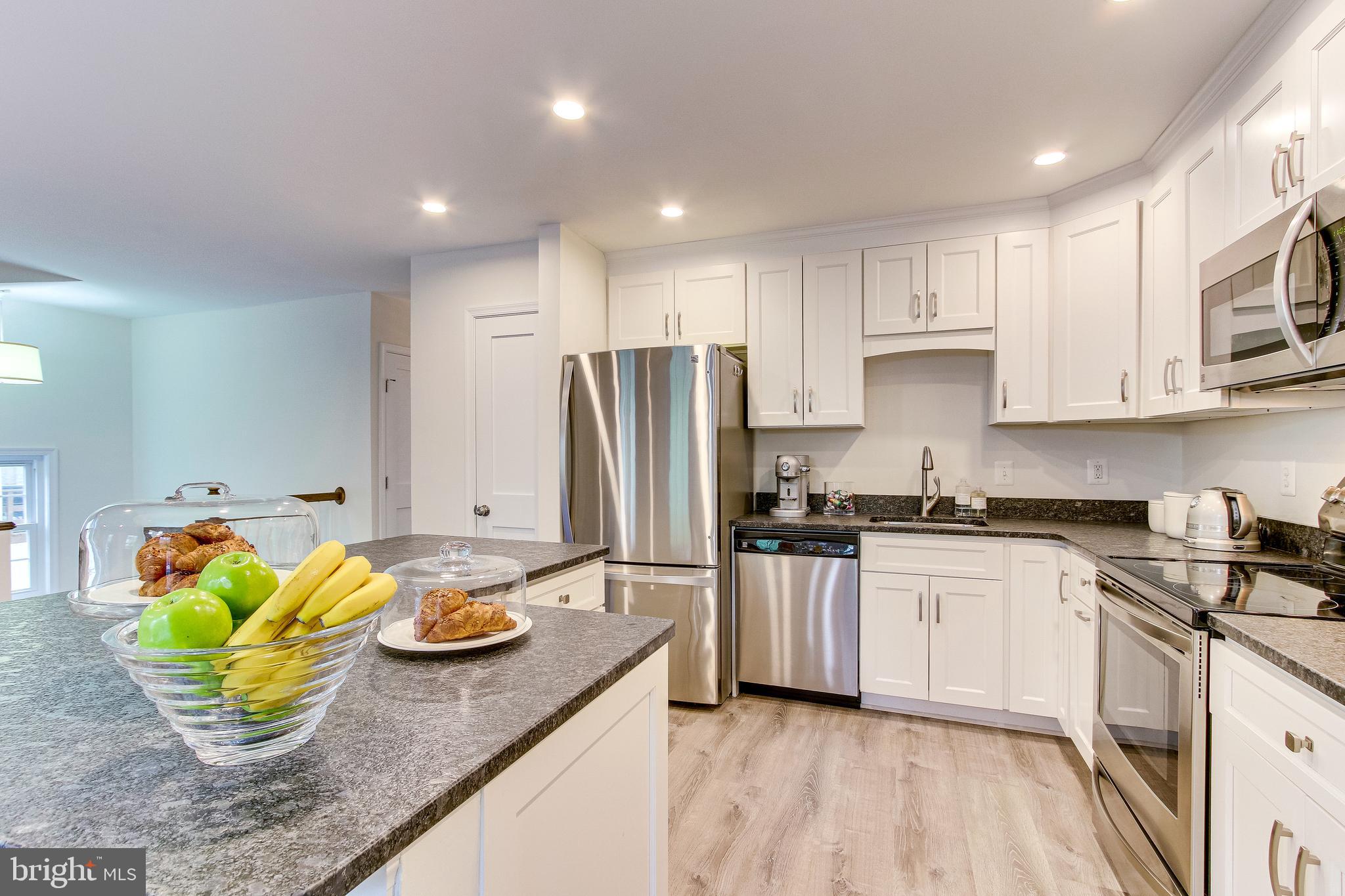 BURKE CENTRE - Residential