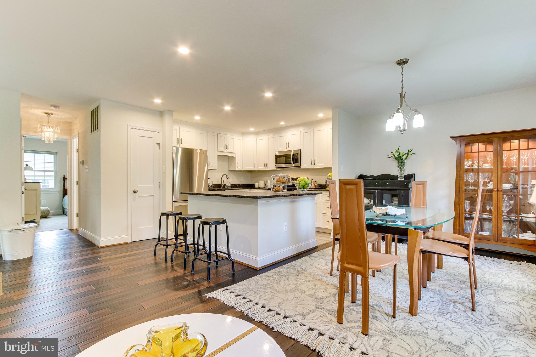 BURKE CENTRE - Residential