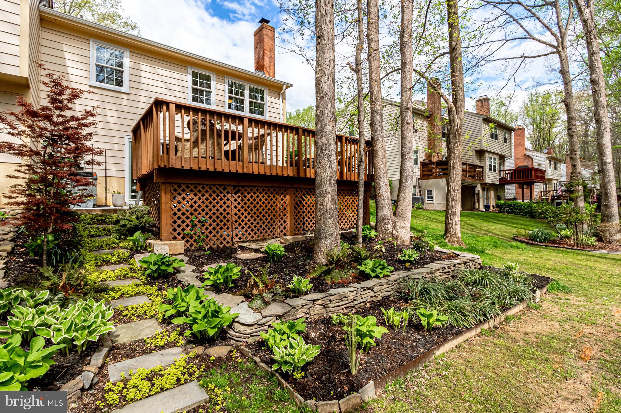 BURKE CENTRE - Residential