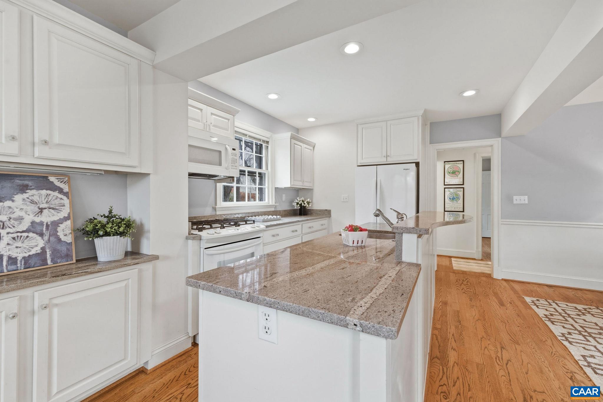 MERRYDEN - Residential