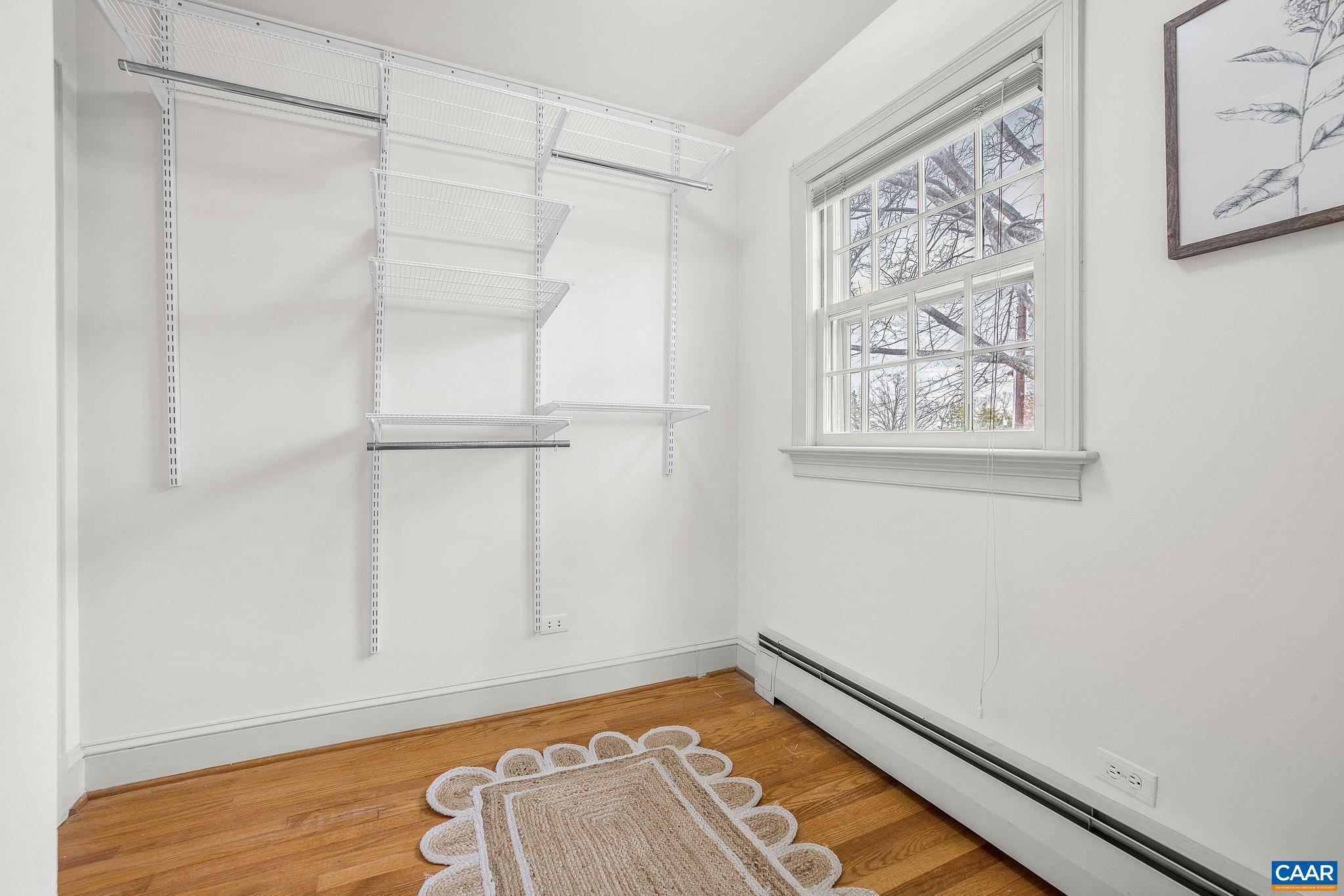 MERRYDEN - Residential