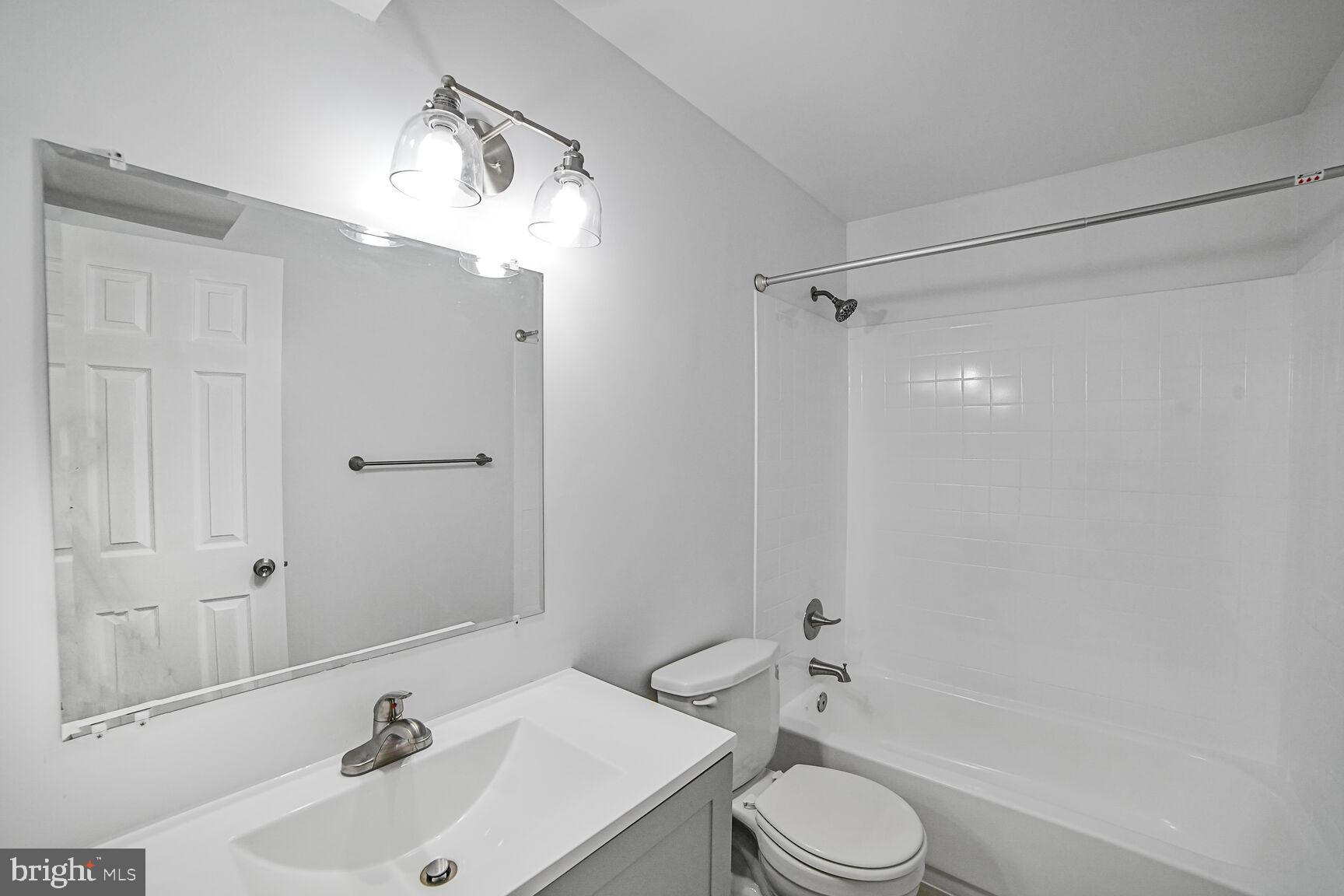 LONGMEAD CROSSING - Residential