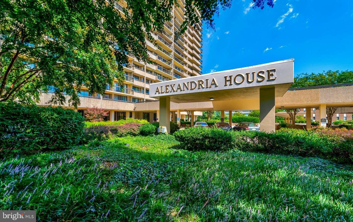 OLD TOWN NORTH - Residential