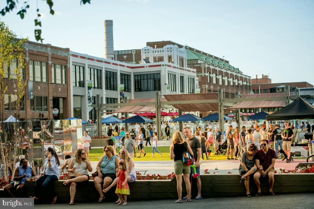 OLD TOWN NORTH - Residential