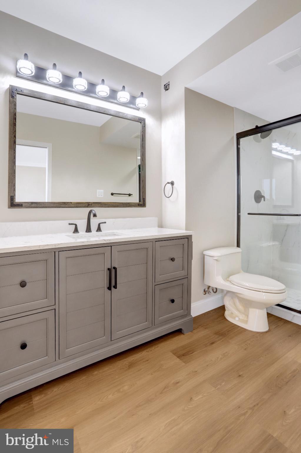 OLD TOWN NORTH - Residential