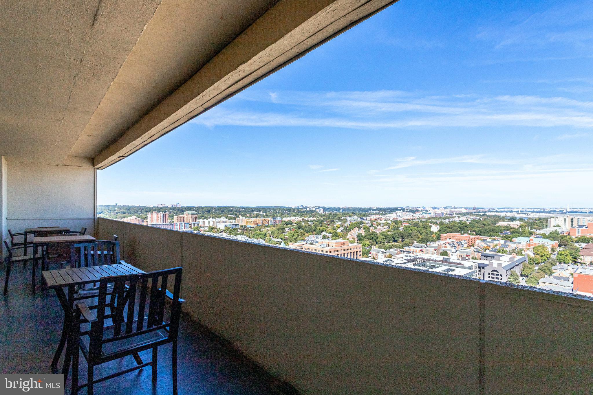 OLD TOWN NORTH - Residential