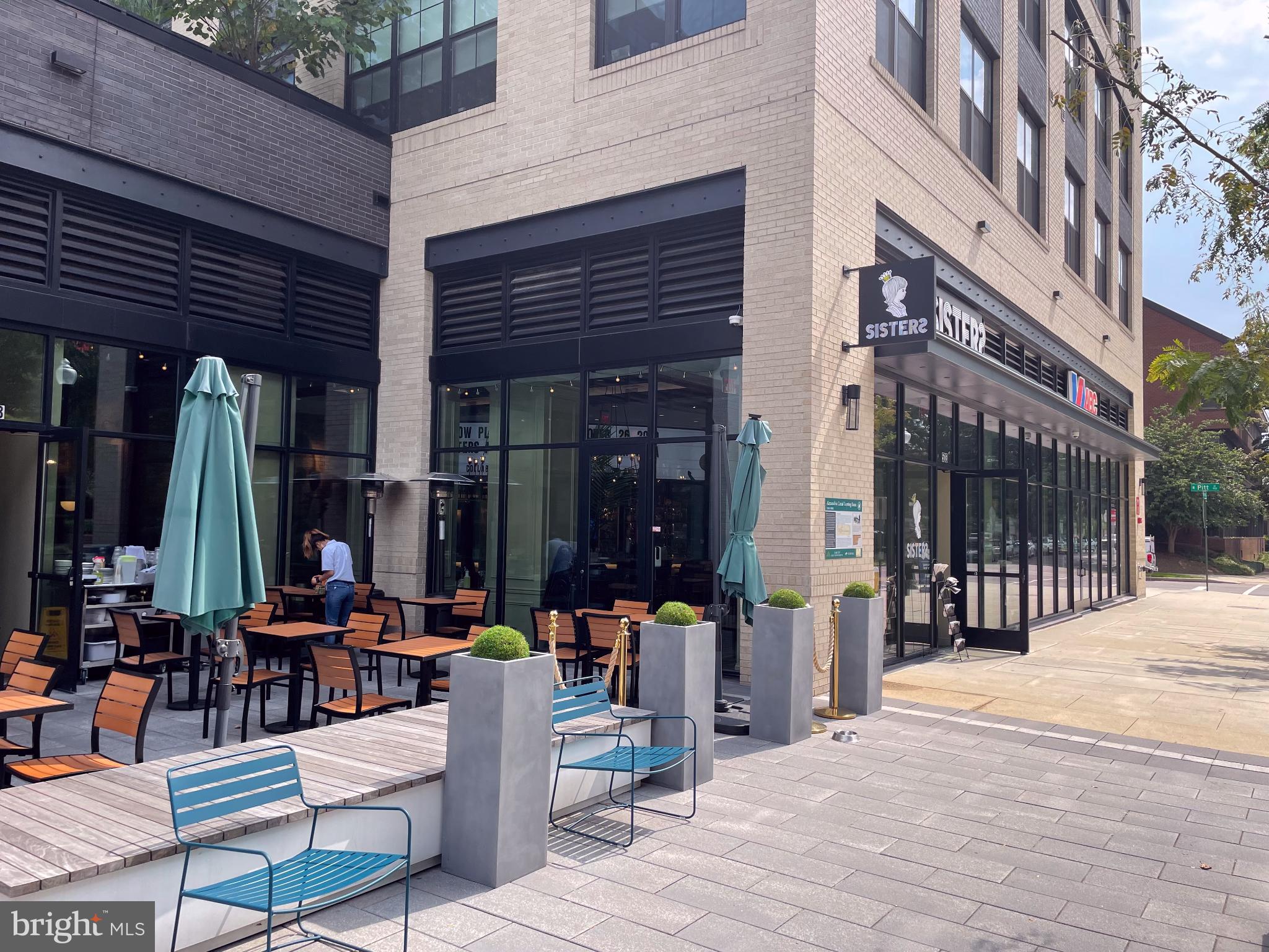 OLD TOWN NORTH - Residential