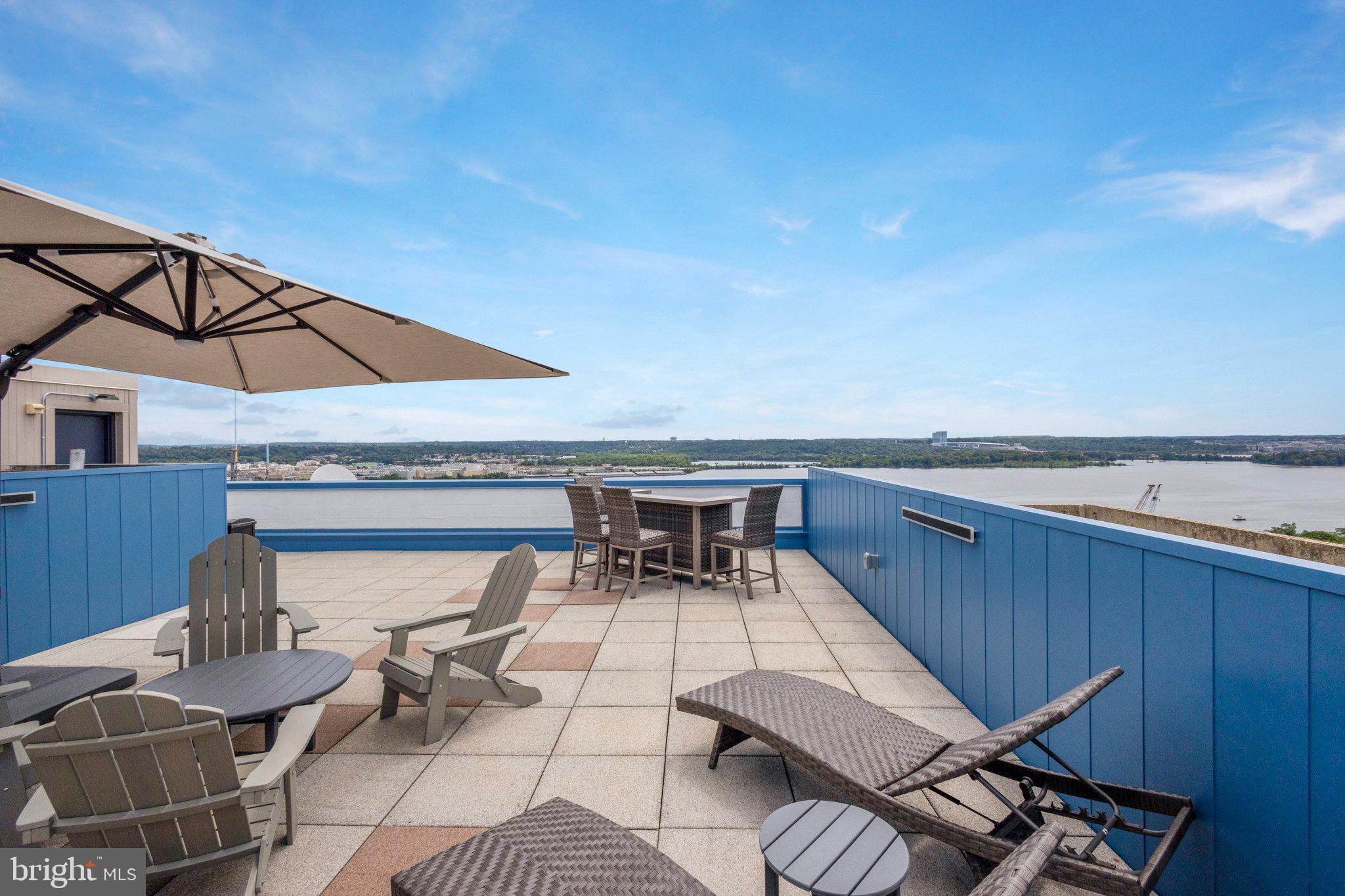 OLD TOWN NORTH - Residential