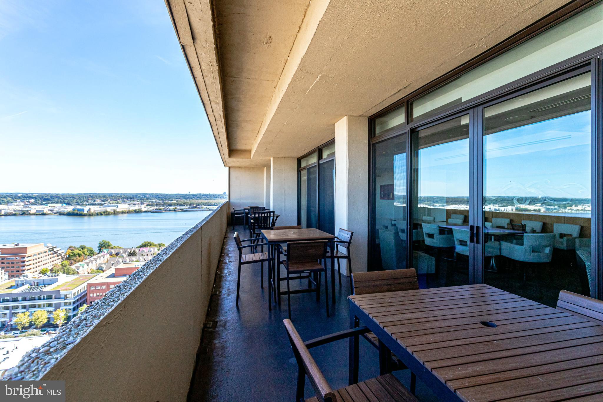 OLD TOWN NORTH - Residential