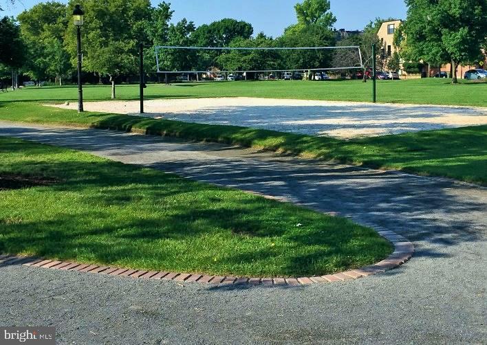 OLD TOWN NORTH - Residential