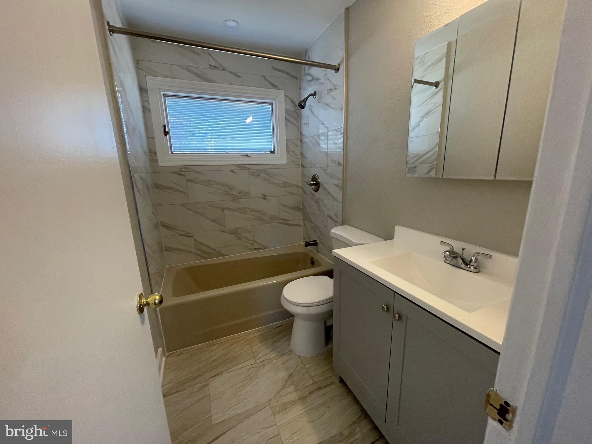 TWINBROOK - Residential Lease