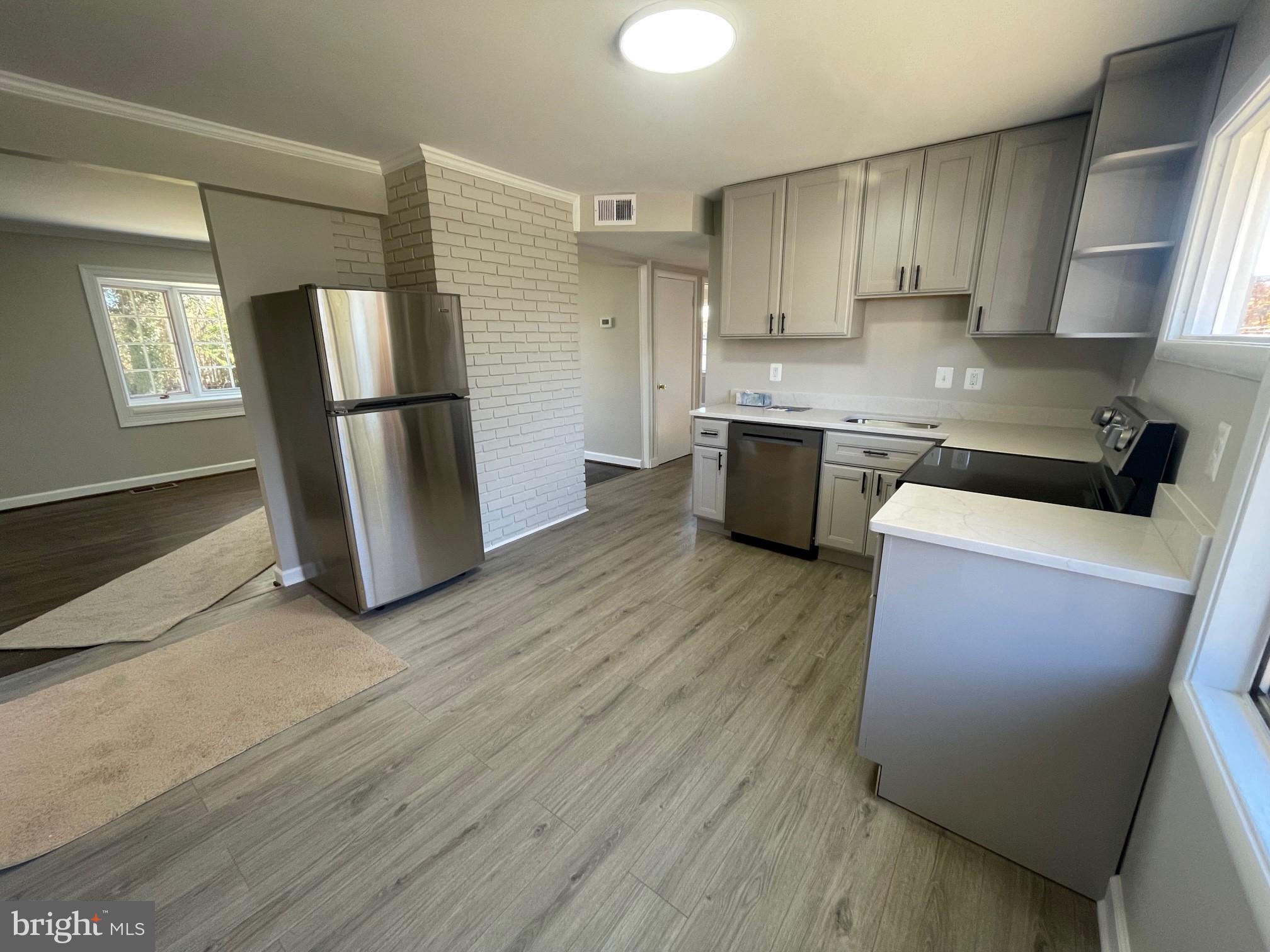 TWINBROOK - Residential Lease