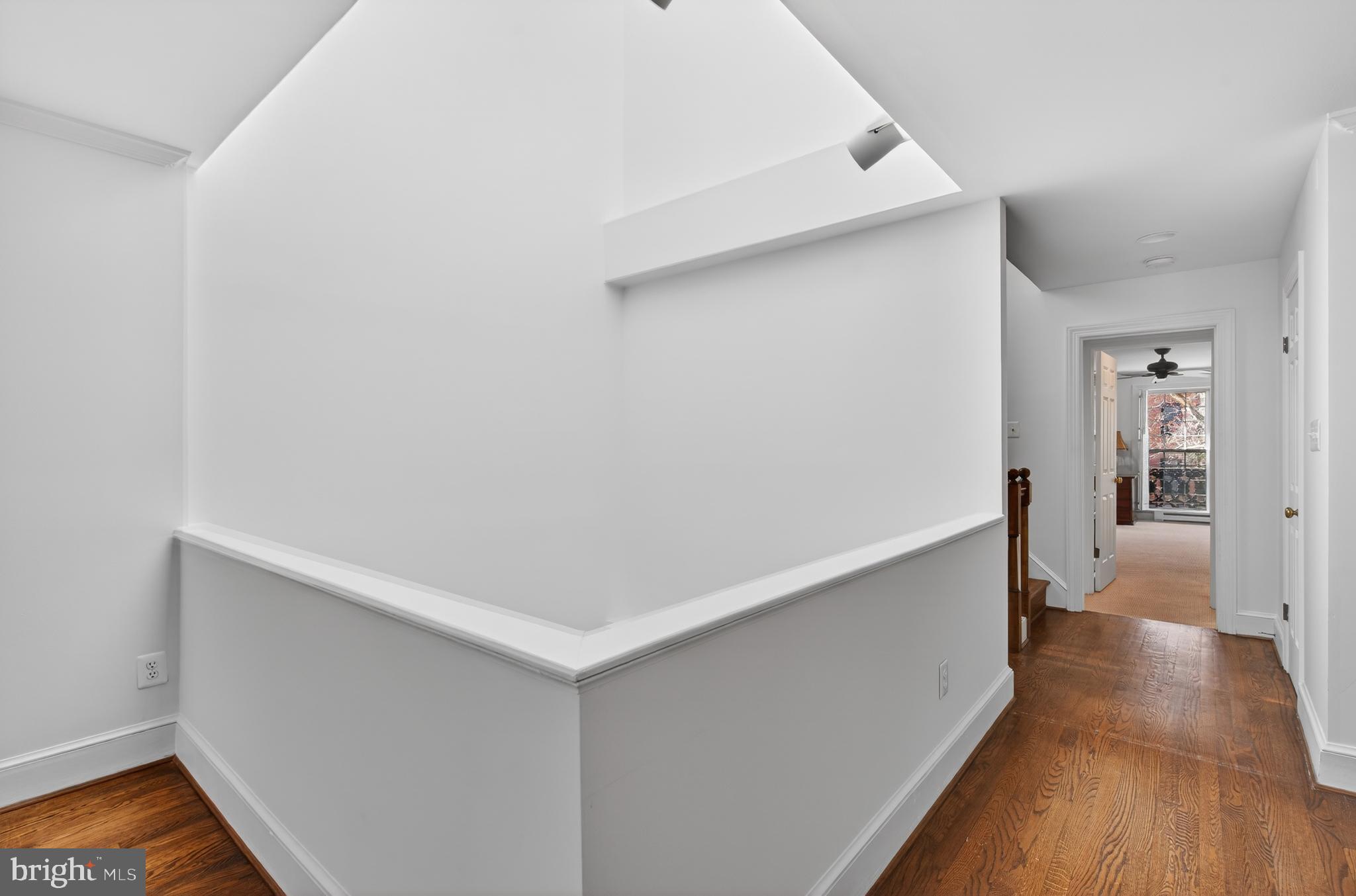 CAPITOL HILL - Residential