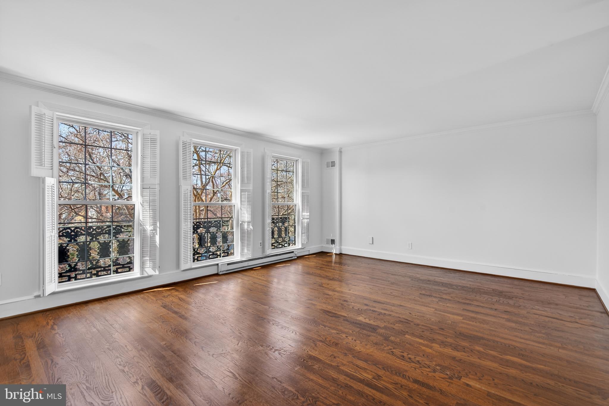 CAPITOL HILL - Residential
