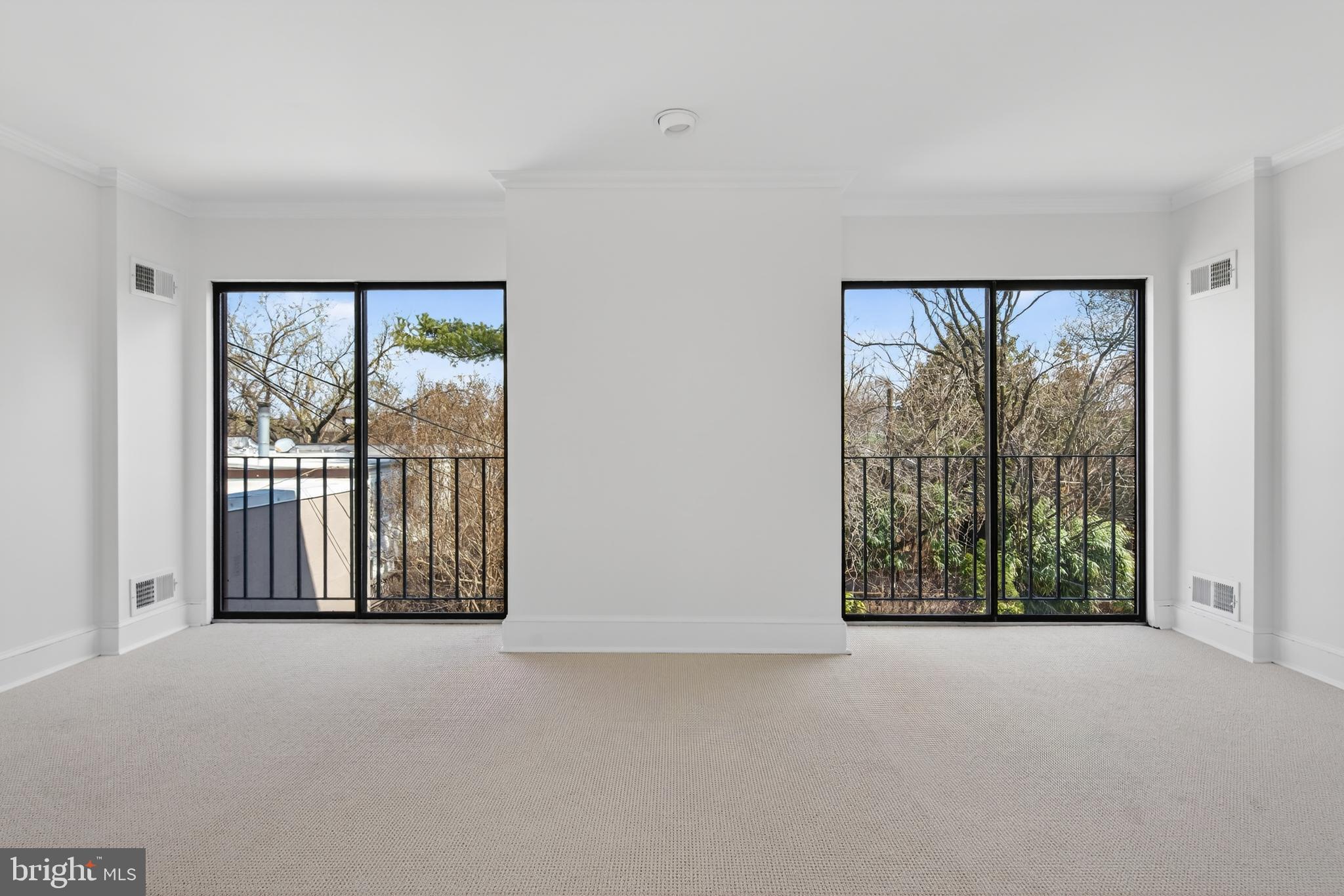 CAPITOL HILL - Residential