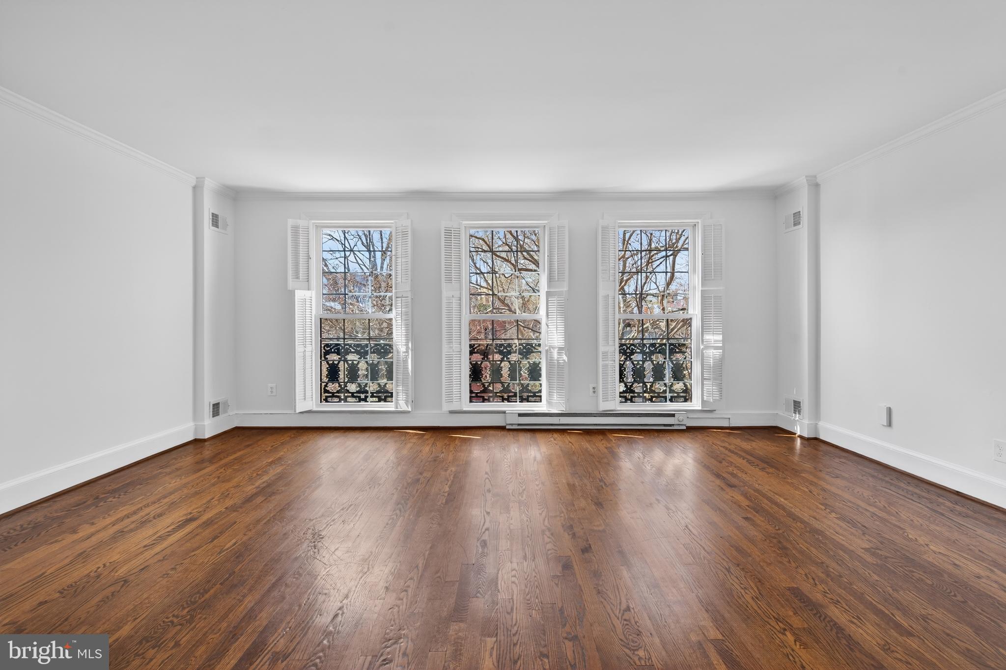 CAPITOL HILL - Residential