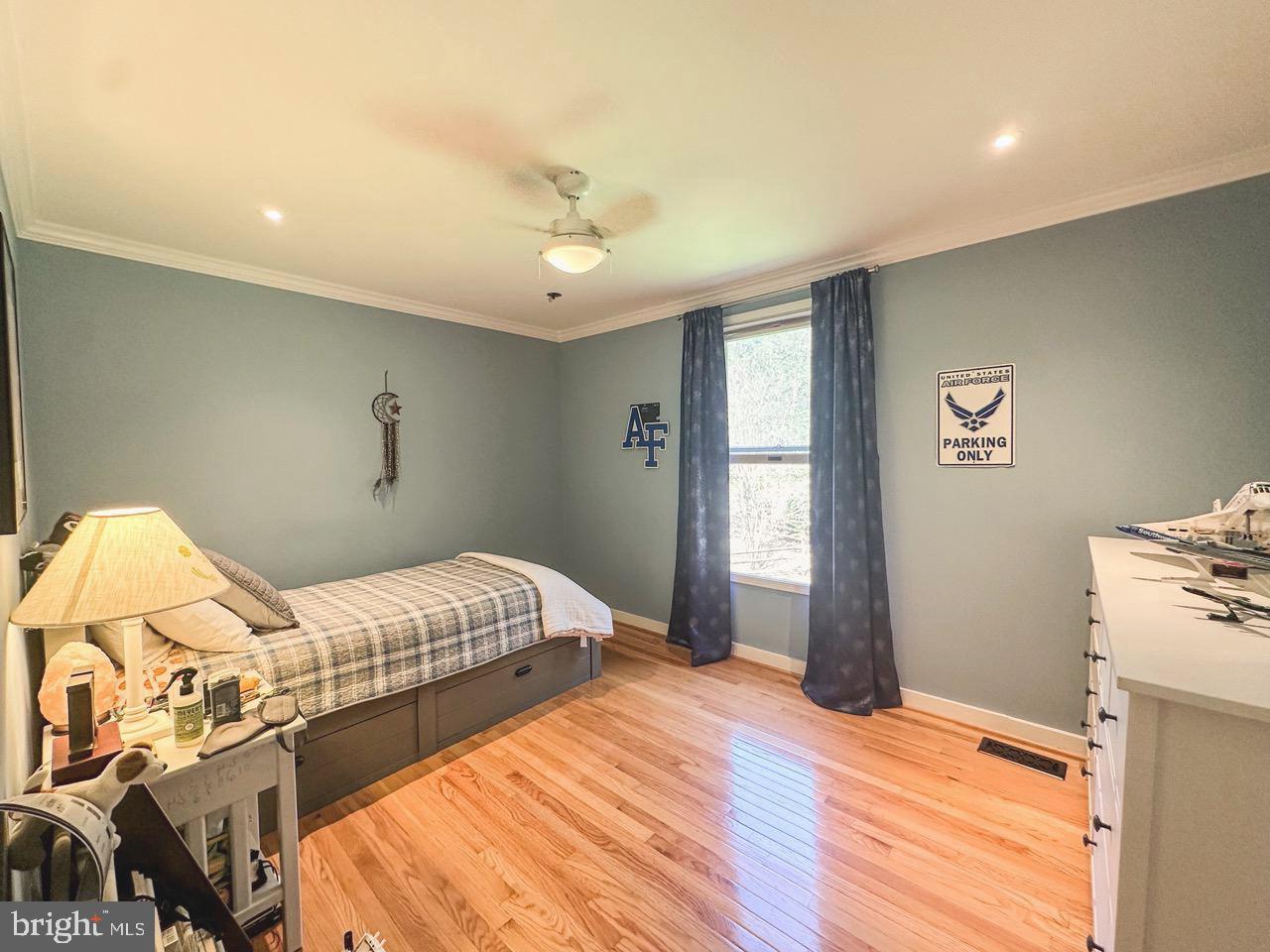 SEQUOIA FARMS - Residential Lease