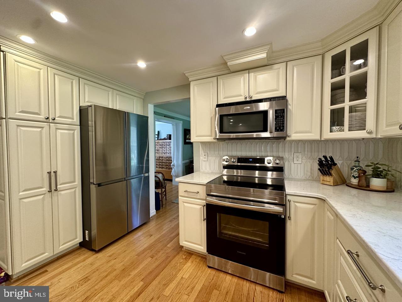 SEQUOIA FARMS - Residential Lease