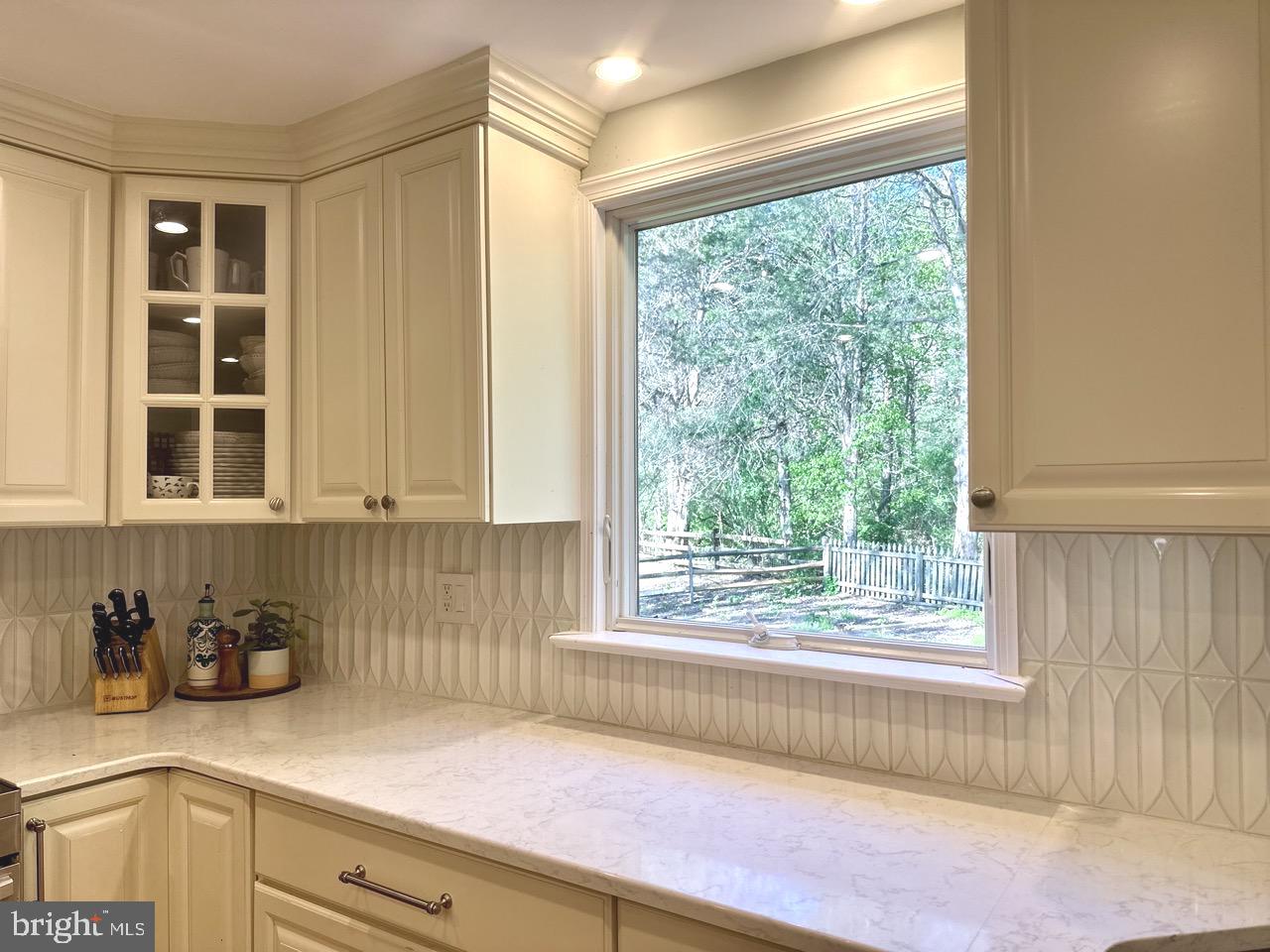 SEQUOIA FARMS - Residential Lease