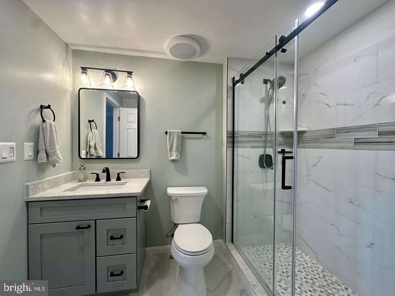 SEQUOIA FARMS - Residential Lease