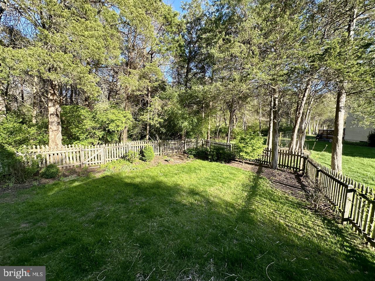 SEQUOIA FARMS - Residential Lease