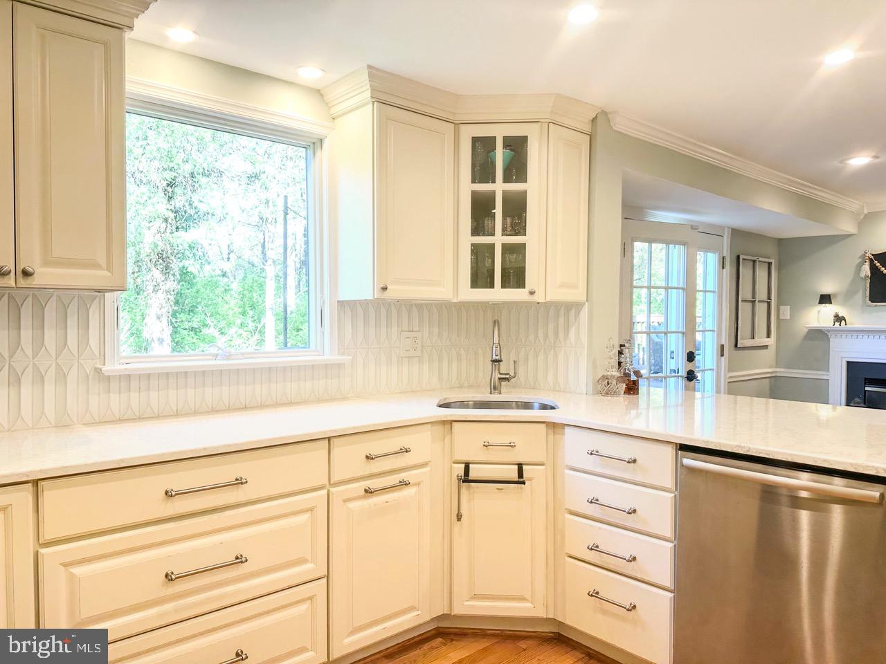 SEQUOIA FARMS - Residential Lease