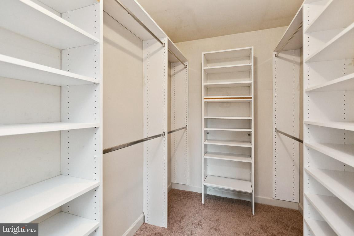 RUSSETT - Residential Lease