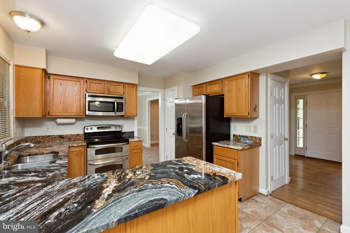 RUSSETT - Residential Lease