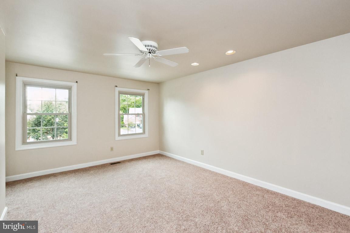 RUSSETT - Residential Lease