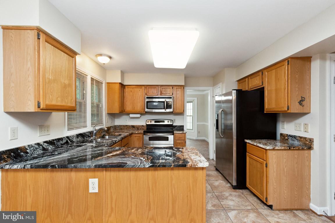 RUSSETT - Residential Lease