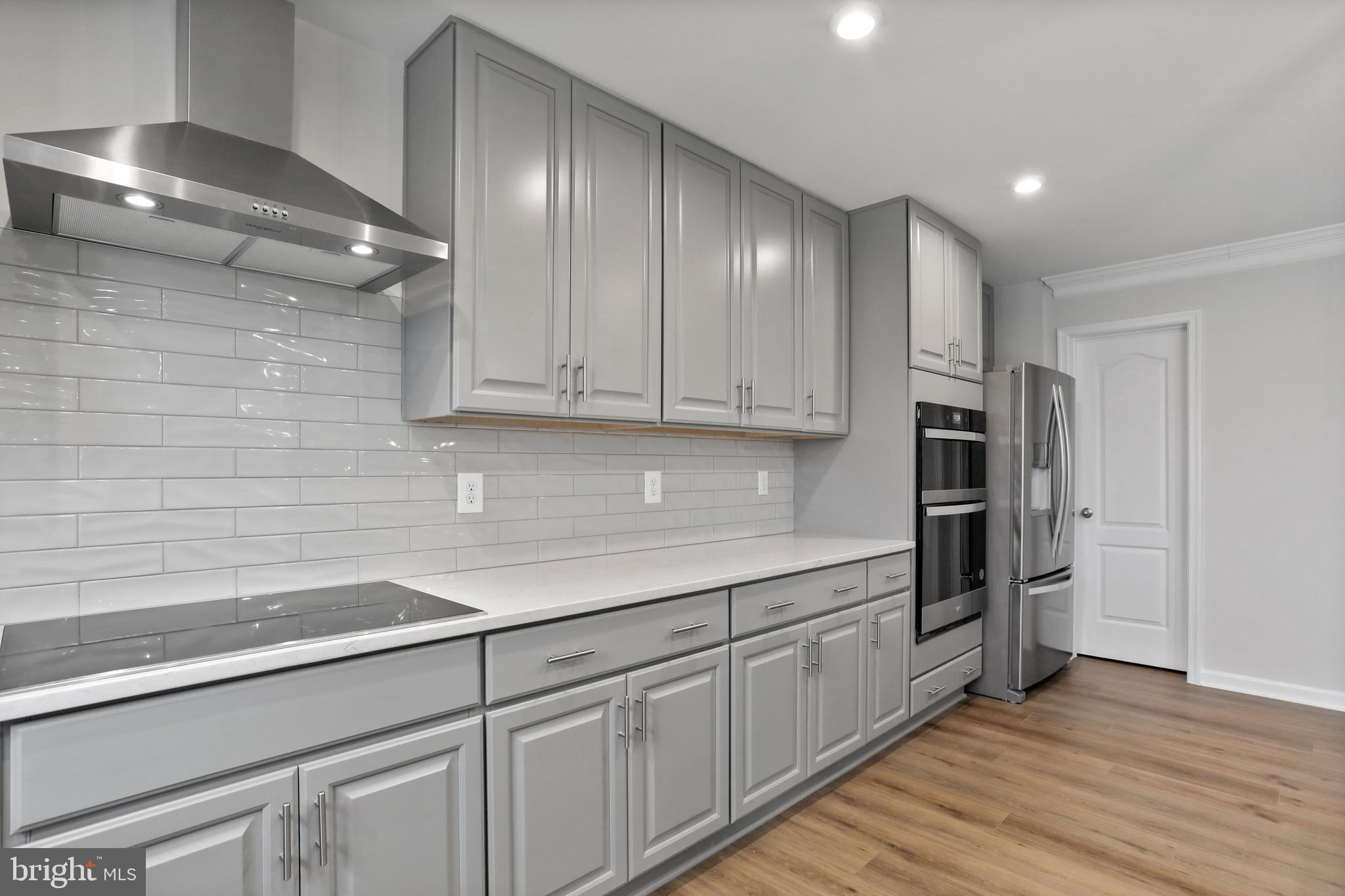 OVERLOOK AT RIVERSIDE - Residential Lease