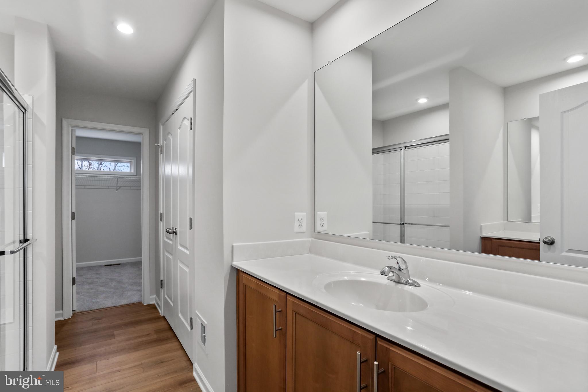 OVERLOOK AT RIVERSIDE - Residential Lease