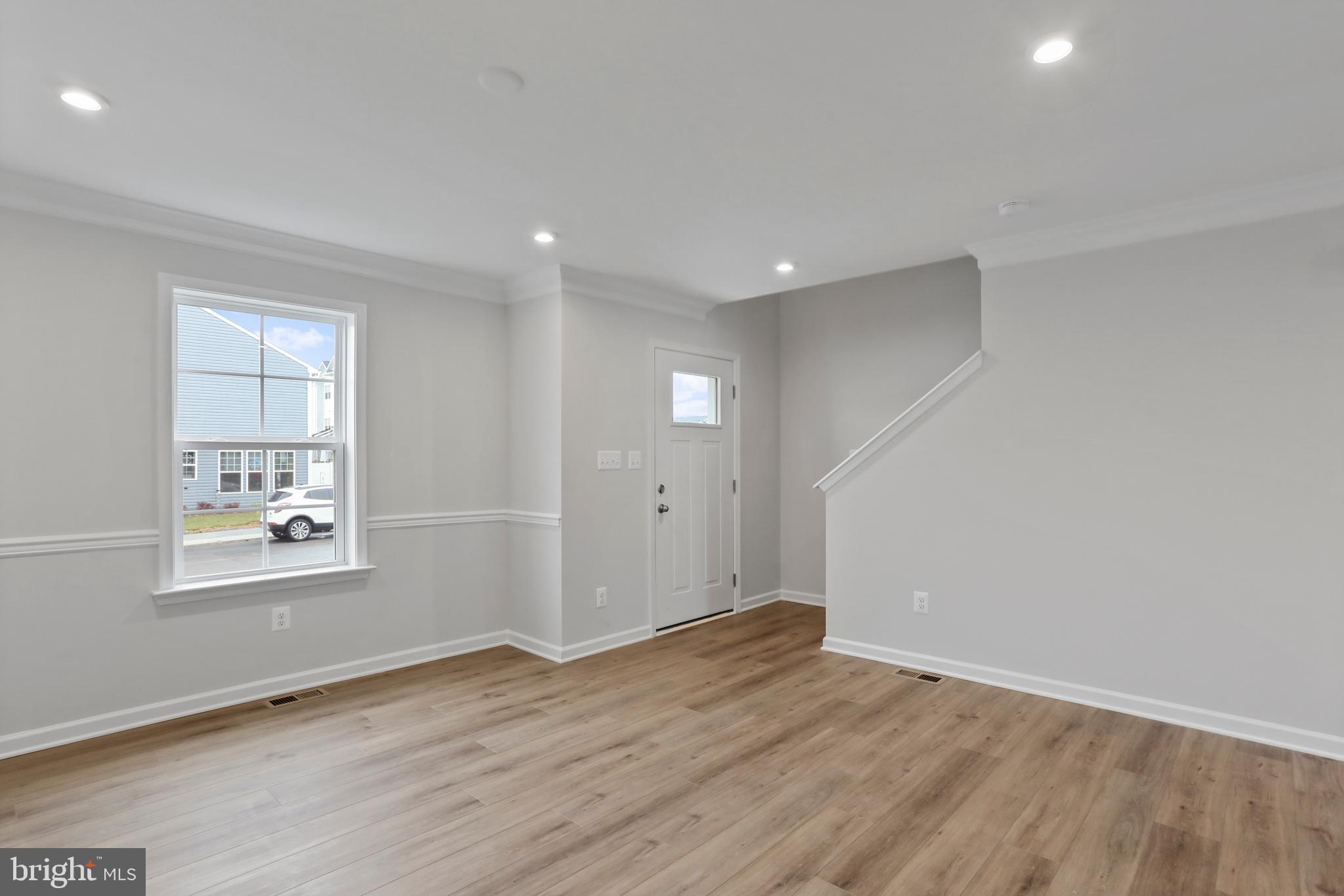 OVERLOOK AT RIVERSIDE - Residential Lease