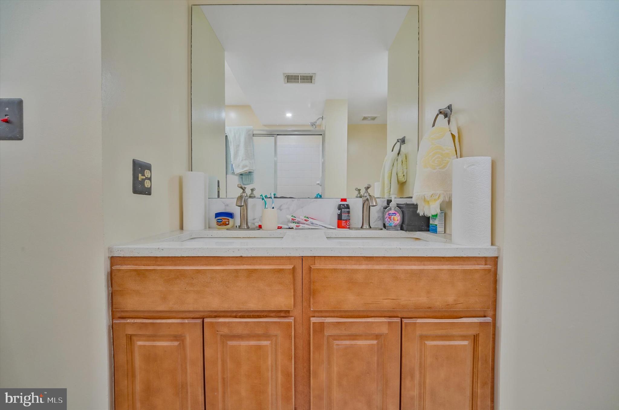 HICKORY RIDGE LA PLATA - Residential Lease