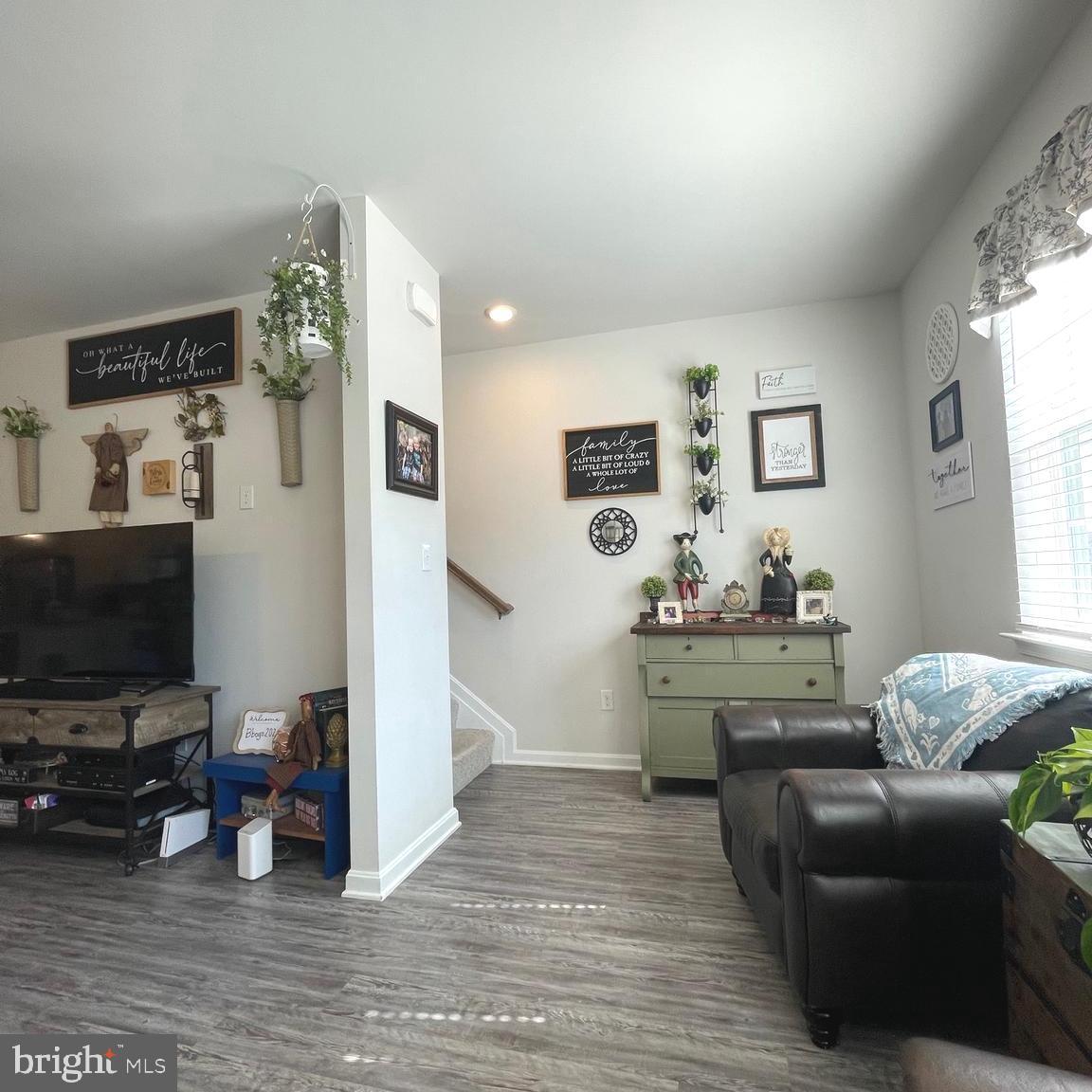 BERKELEY RIDGE - Residential