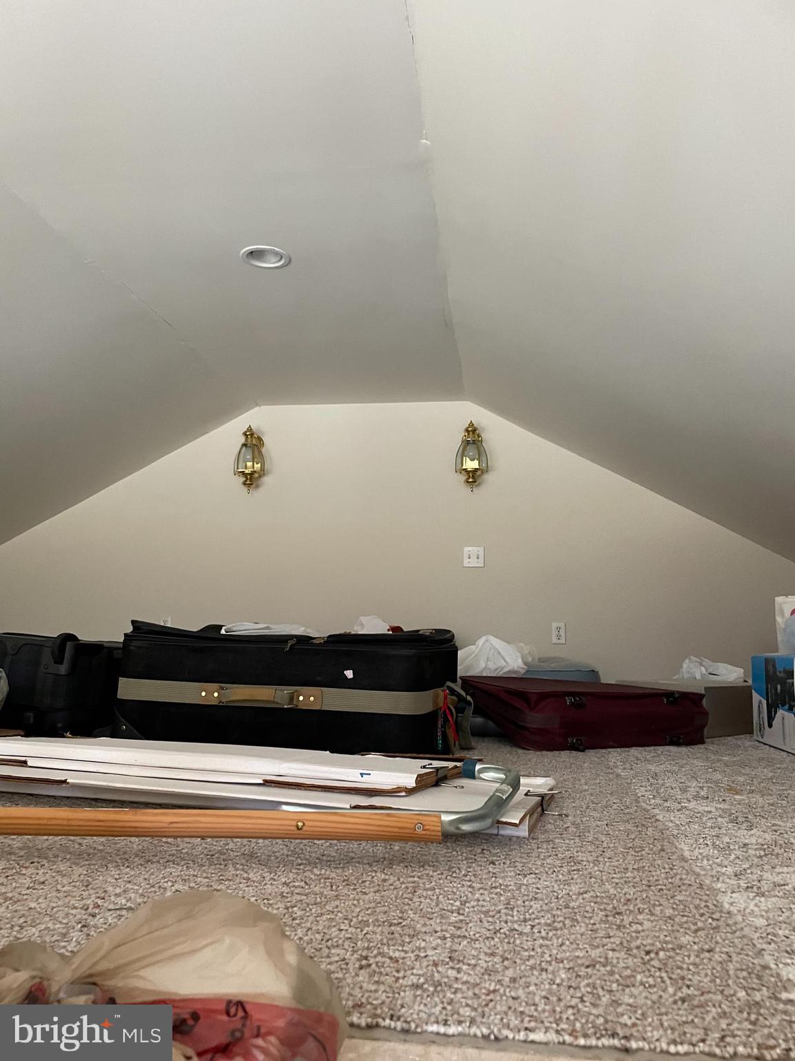 MAIDSTONE - Residential