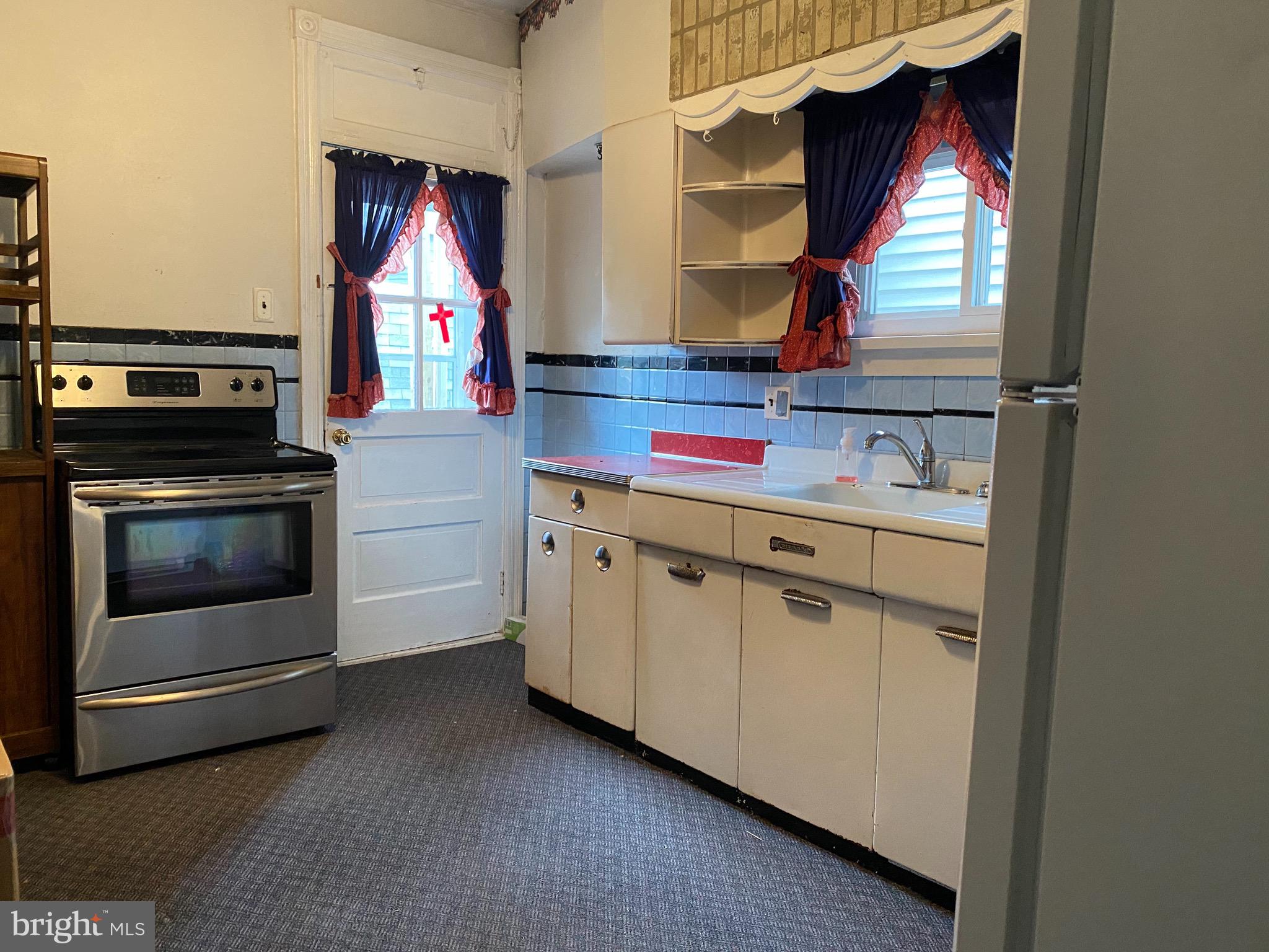 POTTSVILLE - Residential