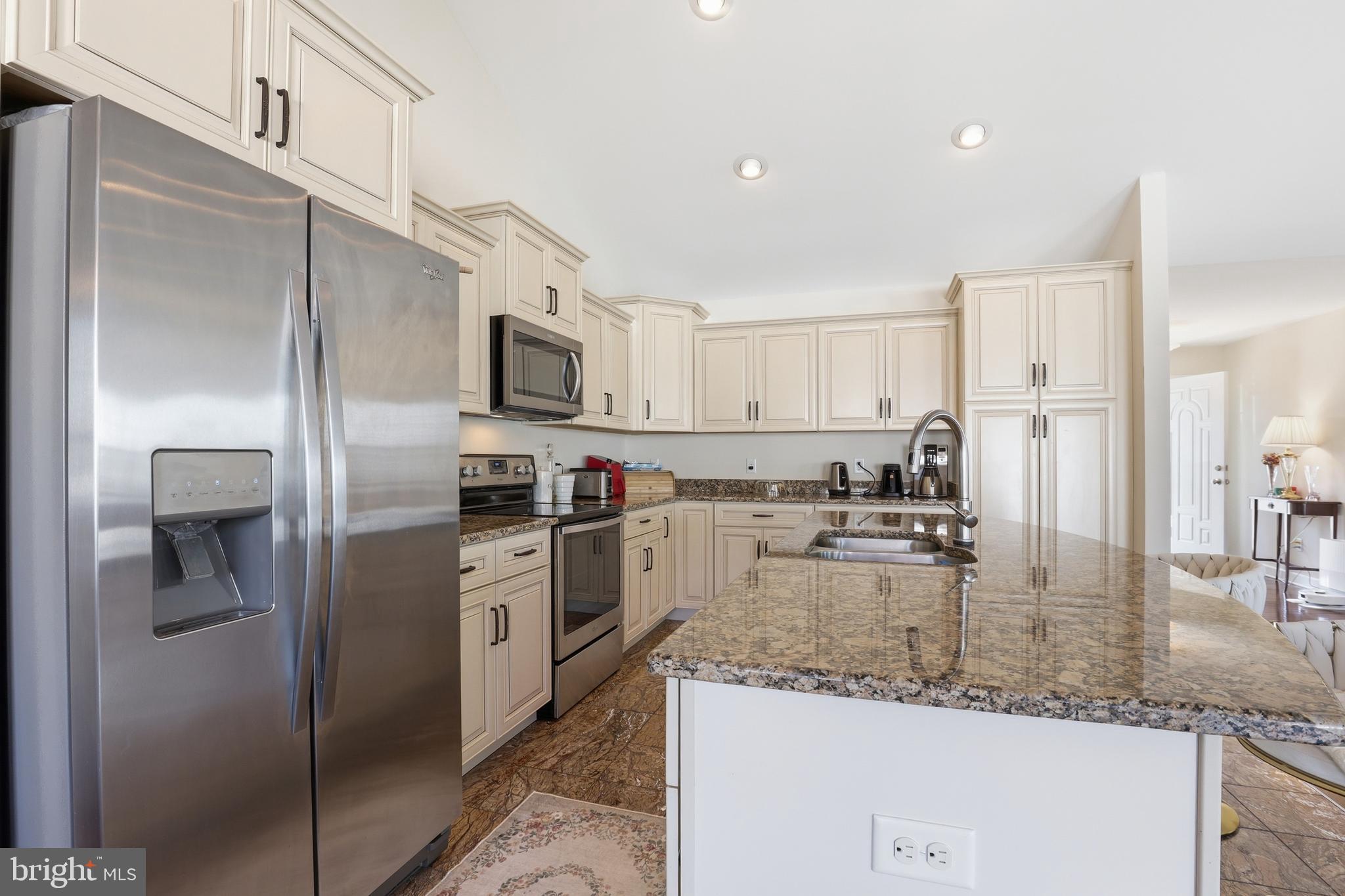 GOVERNORS GRANT - Residential