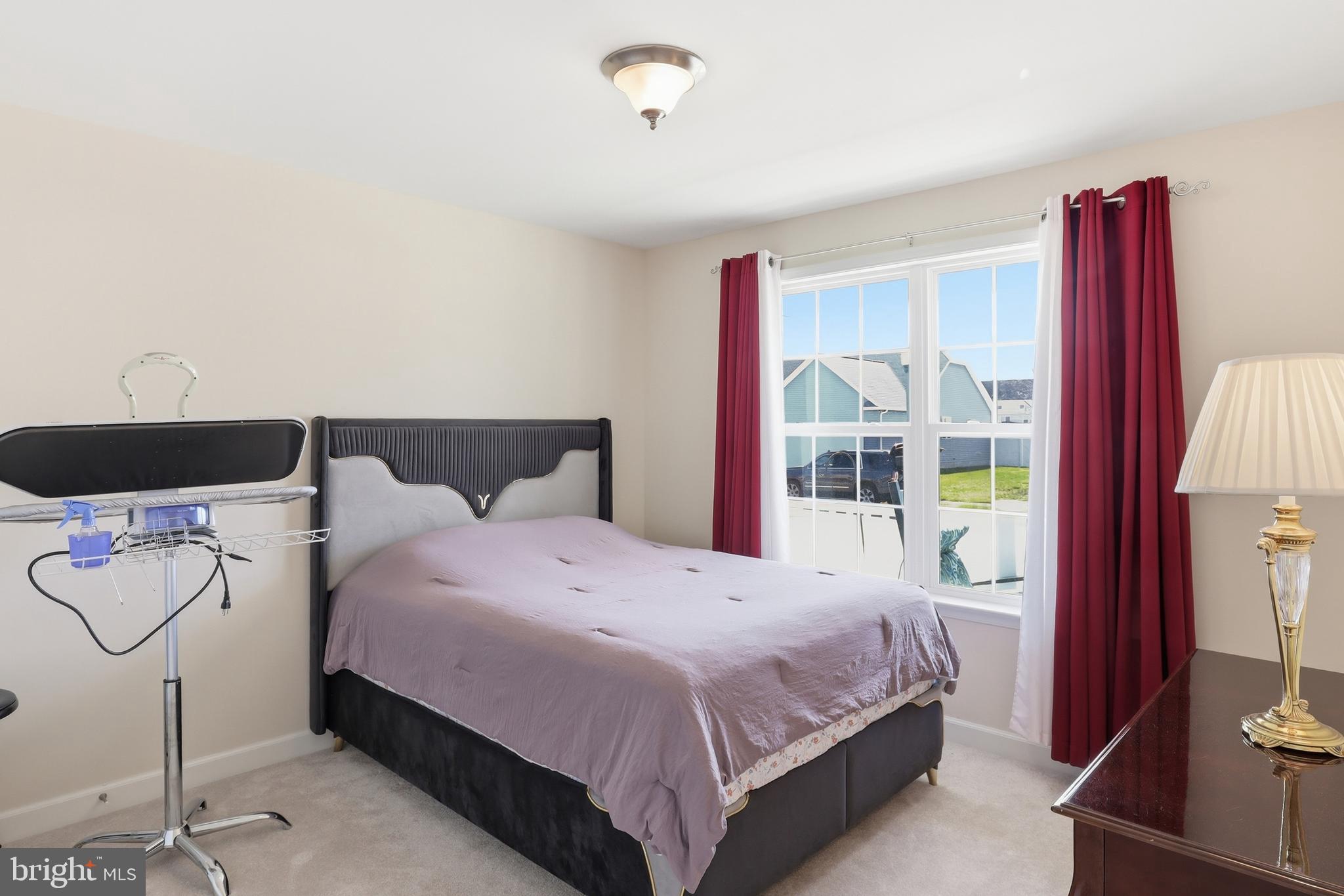 GOVERNORS GRANT - Residential