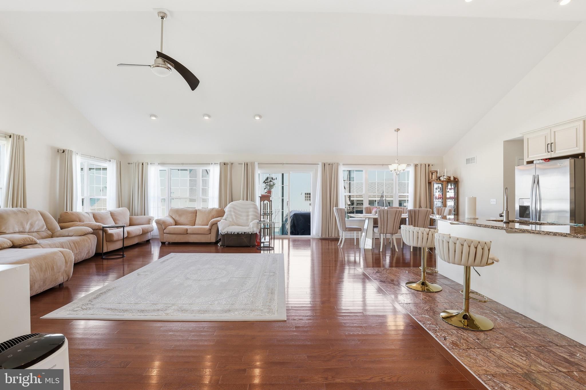 GOVERNORS GRANT - Residential