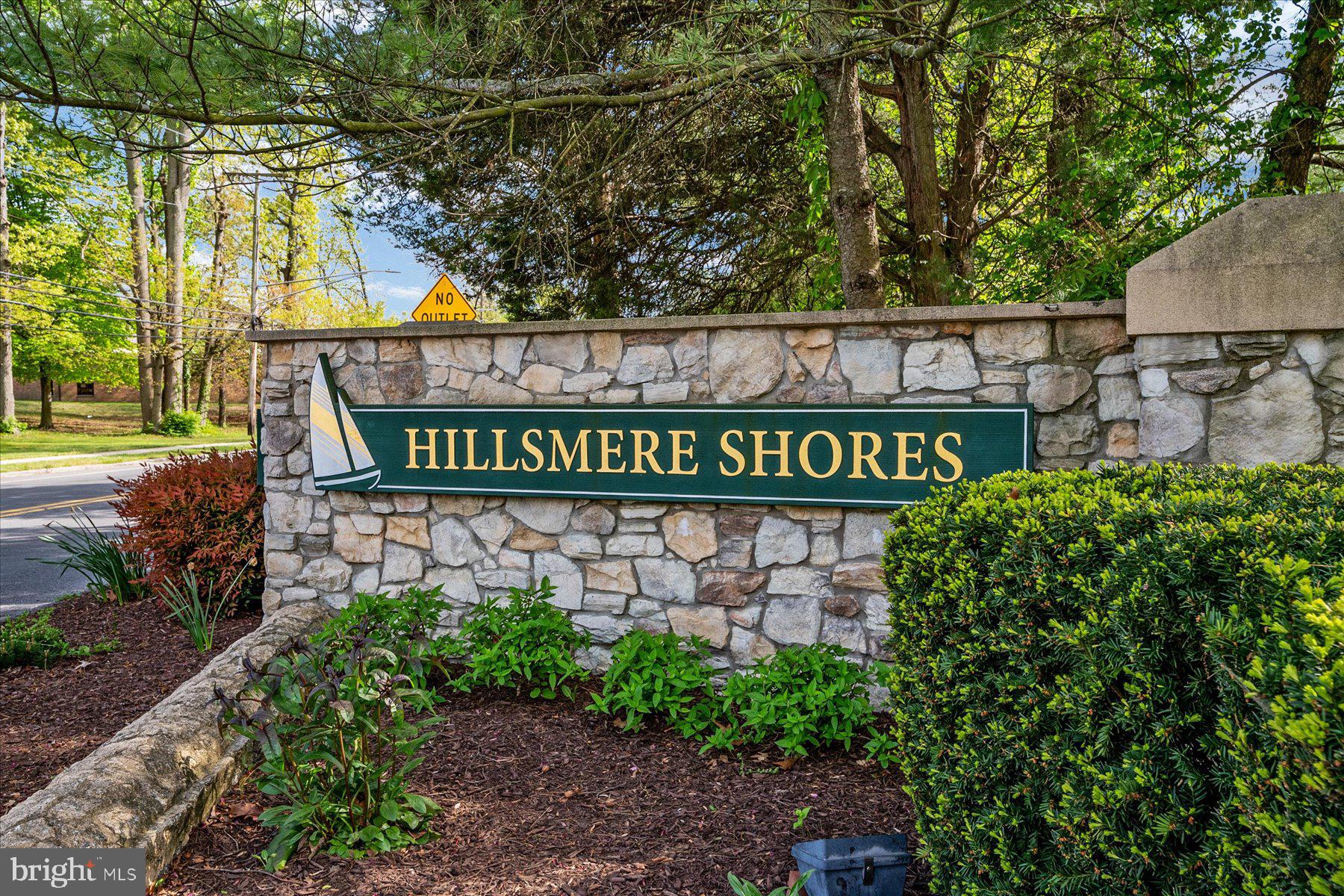 HILLSMERE SHORES - Residential