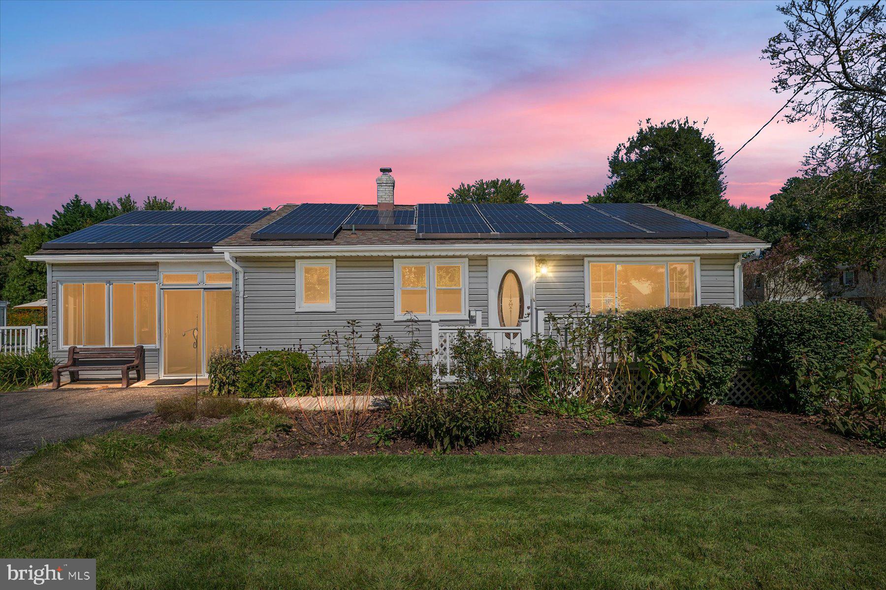 HILLSMERE SHORES - Residential